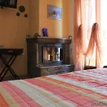 Chorostasi Konukevi 3*