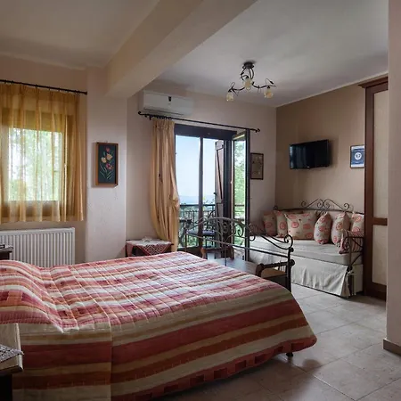 Chorostasi Guest house 3*