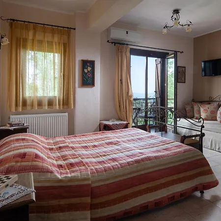 Chorostasi Guest house 3*
