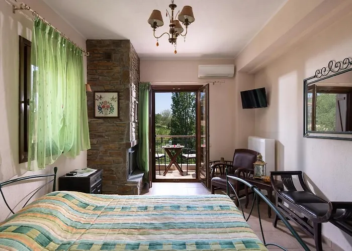 Konukevi Chorostasi 3*