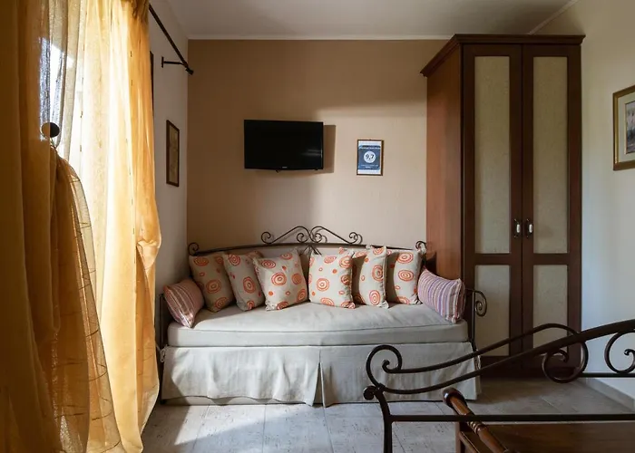 Konukevi Chorostasi 3*