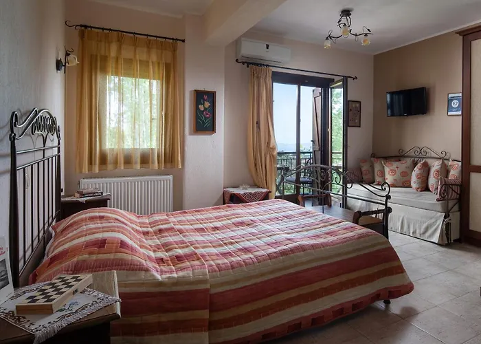 Chorostasi Pensión 3*