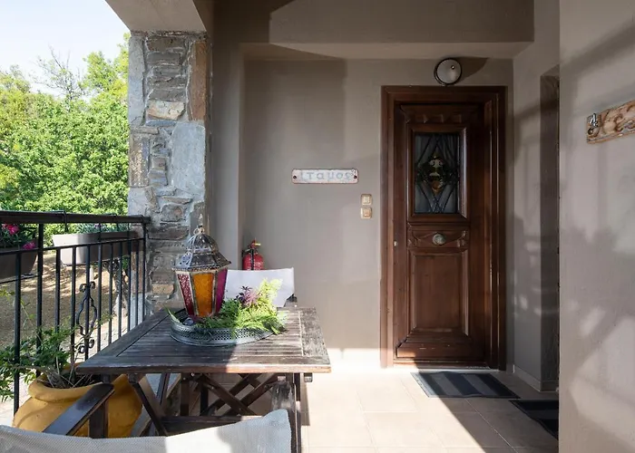 Pensión Chorostasi 3*